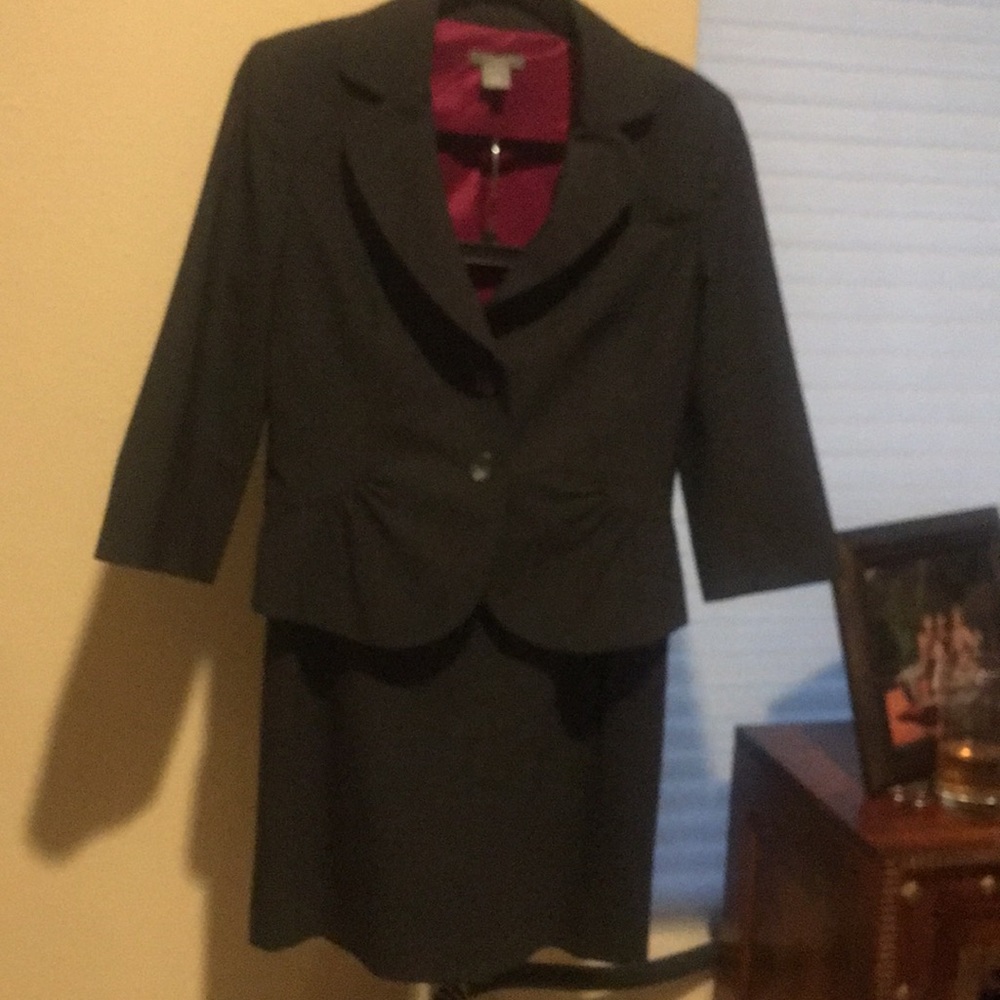 Ann Taylor  SKIRT AND JACKET SUIT